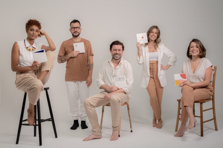 autores da linha celebre da Mica Azulejos