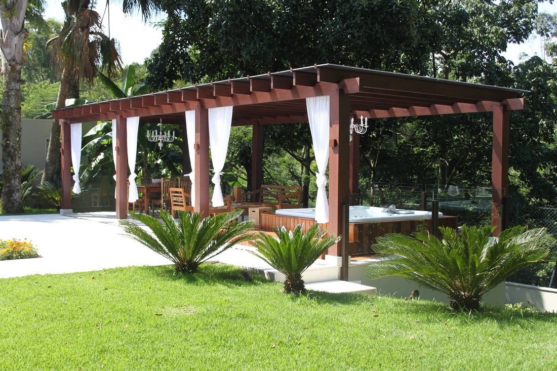 Gazebo é refúgio de contemplação