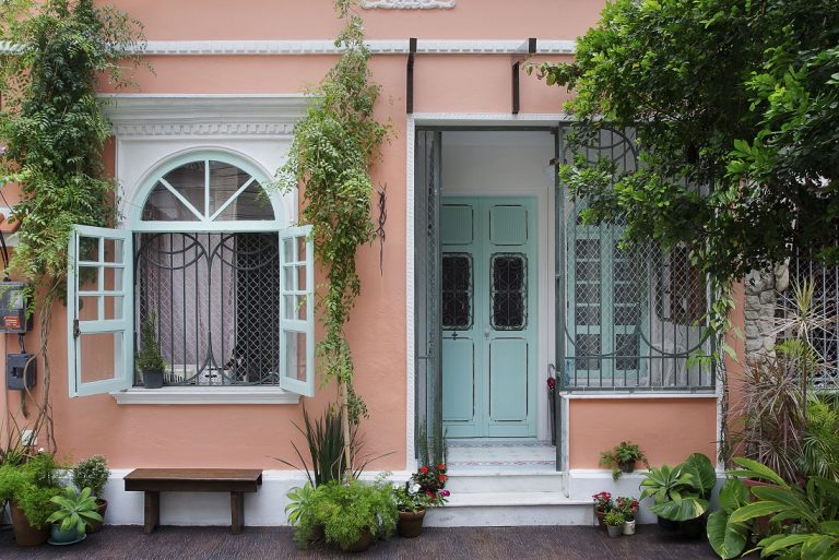 casa de vila colorida